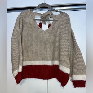 POL Sweater Size Small Cream & Red